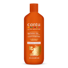 Cantu Ultra Moisture Shampoo con Batana, botella atractiva que sugiere hidratación para rizos