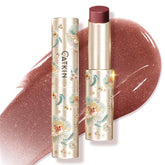 Bálsamo labial Catkin con acabado brillo para un look fresco y suave.