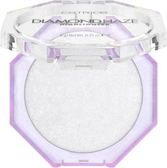 Diamond Haze Highlighter de Catrice con textura seda para glow suave.