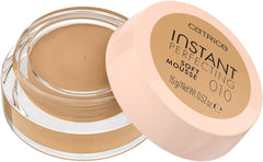 Catrice Instant Perfecting Mousse bottle demonstrates tone adaptation for natural coverage.