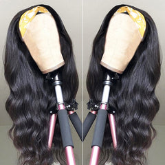 Catti 4 combs and adjustable straps ensure a comfy, customizable cap.
