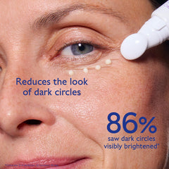Caudalie Vinoperfect cooling applicator closeup for depuffing the eye contour.