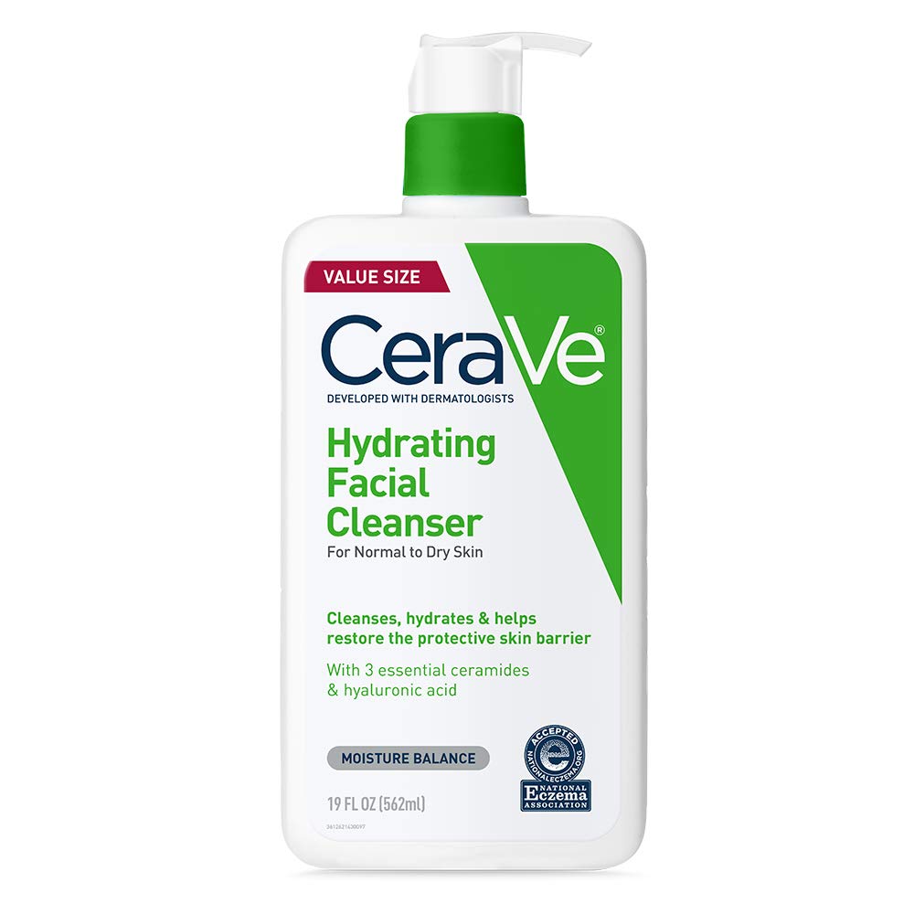 Limpador facial hidratante de CeraVe en botella para piel normal a seca