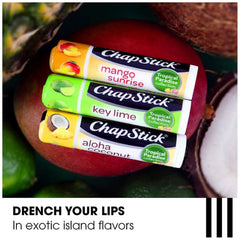 ChapStick Aloha Coconut tubo visible, aroma tropical para una sensación de frescura.