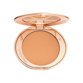 Charlotte Tilbury Airbrush Flawless Finish Powder compact for pore-smoothing and shine control