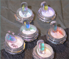 Pigmento Charming May iridiscente para arte de uñas, efecto cromado sutil