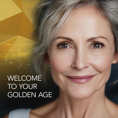 Textura cremosa de Cicatricure Gold Lift lista para aplicar en ojos y labios.