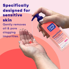 Clean & Clear Essentials foaming-lather close-up demonstrates gentle cleansing and oil removal.