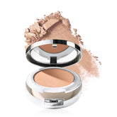 Clinique Beyond Perfecting powder compact closed, portable full-coverage solution