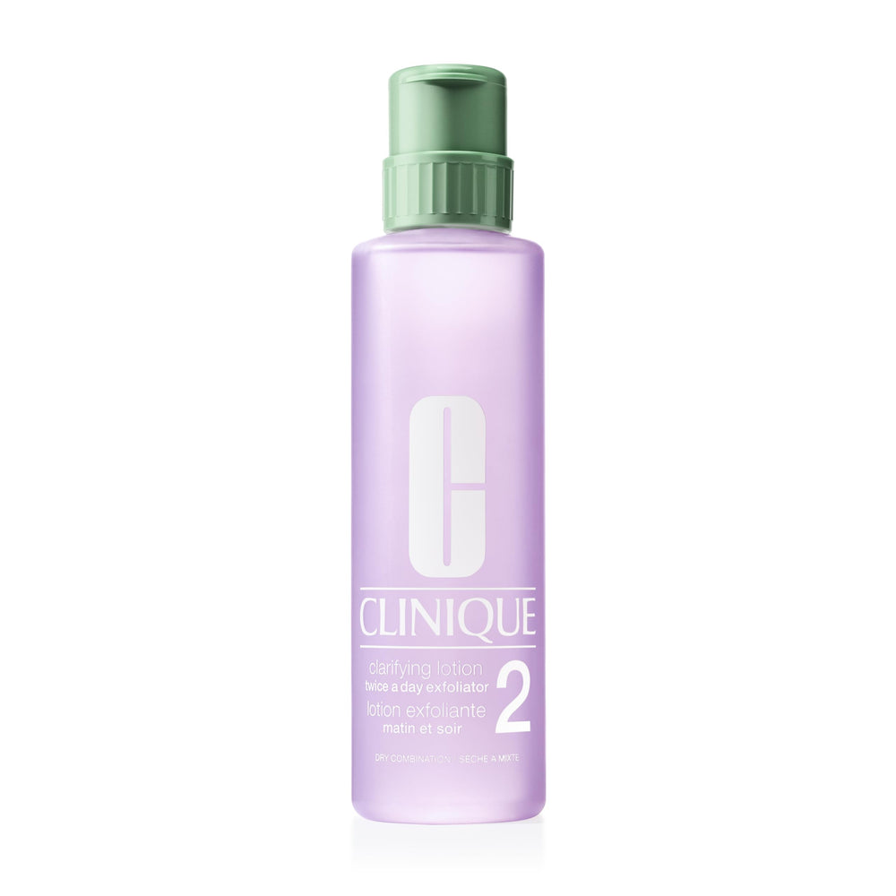 Clinique Clarifying Lotion 2 bottle pour supports daily exfoliation and refreshed skin.