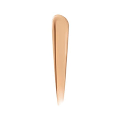 Clinique Even Better concealer under-eye swatch for brightening.