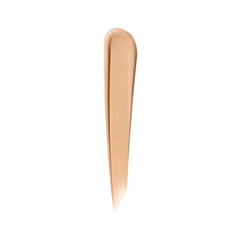 Clinique Even Better Concealer application swatch showing brightening, hydration, and smooth finish.