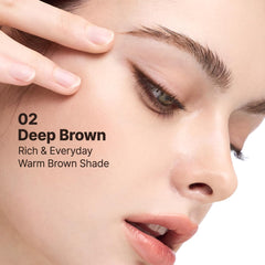 CLIO PROFESSIONAL Extreme Gelpresso facilita deslizamiento cremoso para trazos suaves.