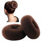 CLOTHOBEAUTY extra large bun donut brown creates a voluminous chignon
