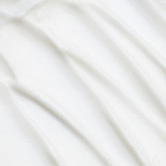 Rápida absorción de Cocokind Sake Body Lotion, piel suave.
