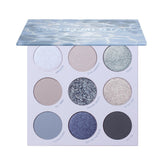 ColourPop So Elemental paleta azul plata para estilos fríos con acabado brillante.