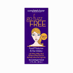 Textura crema de Completely Bare go fuzz FREE lista para aplicar en el rostro