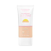 COVERGIRL Clean Fresh Blurring Skin Tint en envase ligero para uso diario.