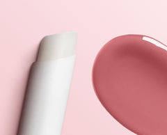COVERGIRL Outlast Tonos Neutros Nuevos: paleta versátil que se adapta a tonos de piel.