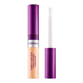 COVERGIRL Simply Ageless con aplicador cerámico frío para depurar ojeras
