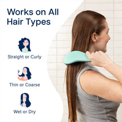 Crave Naturals detangling brush works on wet or dry hair for versatility