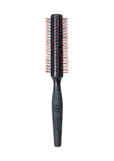 Cricket RPM 12 Round Brush close-up bristles deliver smooth detangling and anti-static finish.