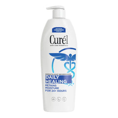 Curel crema corporal en envase botella para hidratación diaria sin grasa.