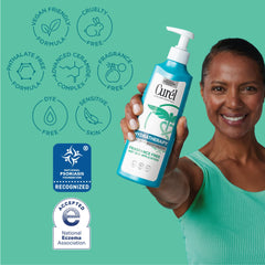 Textura ligera de Curel Hydra Therapy, absorción rápida tras ducharse.