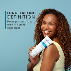 Curlsmith secado al aire rizos definidos sin frizz.
