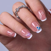 Curvlife uñas de presión corta con diseño mariposa y frances, acabado elegante.
