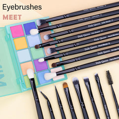 Daily Queen 29pcs contour brush for sculpted cheeks and jawline.