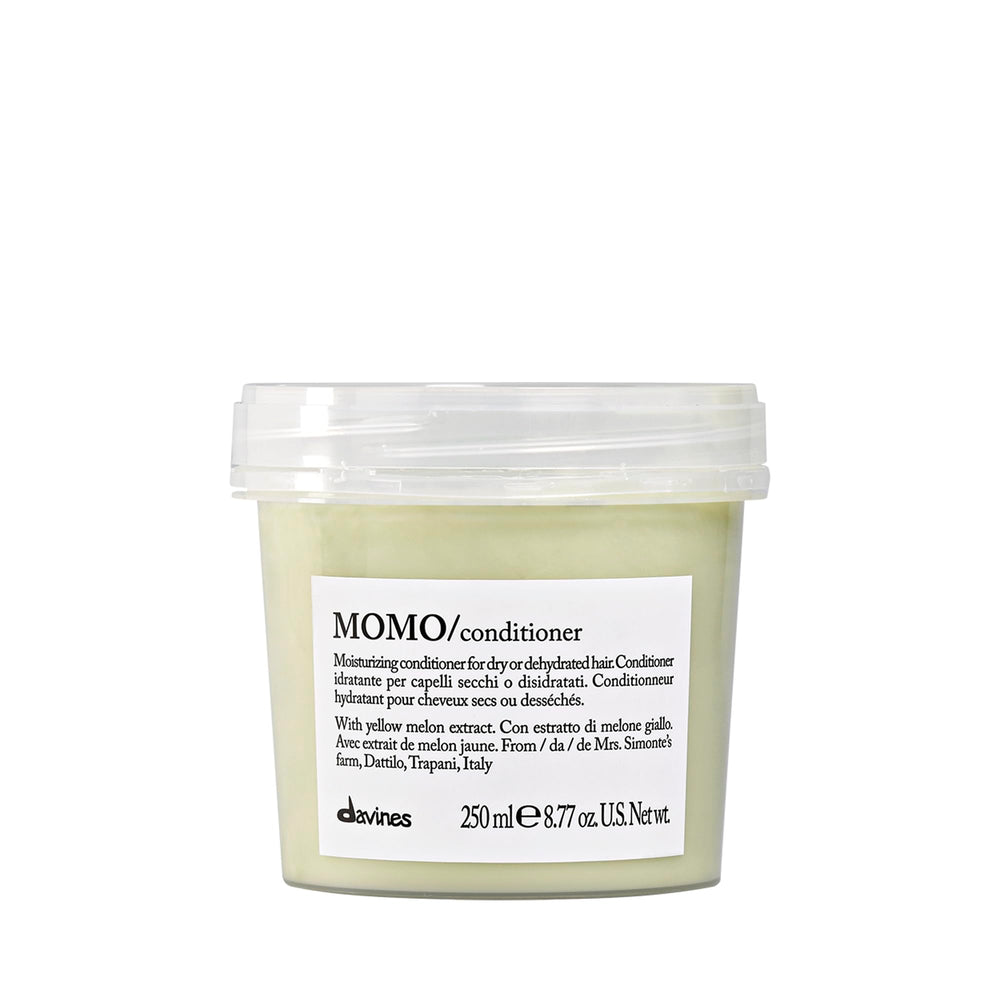 Davines MOMO conditioner bottle front view for hydrating dry hair