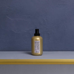 Davines This Is A Blow Dry Primer styling session shows ready hair with enhanced grip
