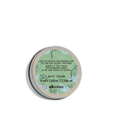 Davines This Is A Medium Hold Finishing Gum packaging close-up for on-the-go use