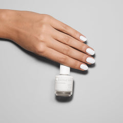 Dazzle Dry White Lightning: textura crema blanca para un acabado suave.