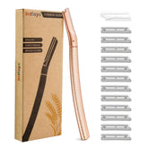 Derloyo Eyebrow Razor in rose gold for precise shaping and dermaplaning.