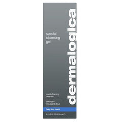 Foaming lather close-up of Dermalogica Special Cleansing Gel during cleansing