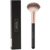 docolor highlighter fan brush top view for precise powder placement