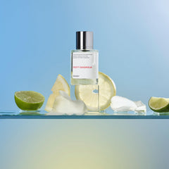 Dossier Fruity Magnolia spray nozzle ready for quick refreshment.