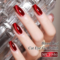 Gel traslúcido rojo sangre de Double Rhythm para uñas.