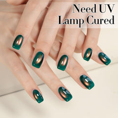 Double Rhythm holographic glitter swatch adds eye-catching shine.