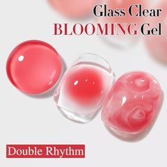 Aplicación suave con cepillo Blooming para capa uniforme en uñas.
