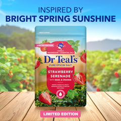 Dr Teal's Strawberry Serenade versando en tina para relajación
