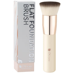 DUcare foundation brush flat-top closeup for even, streak-free application