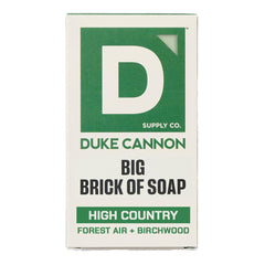 Duke Cannon: barra grande con aire del bosque y abedul para una limpieza fresca.