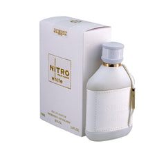 Dumont Nitro White bottle close-up highlighting crisp, modern design for everyday sophistication.