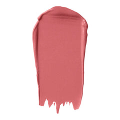 e.l.f. O Face Satin Lipstick muestras en mano, pigmento intenso para estilos vibrantes.