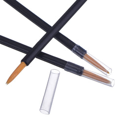 EBOOT brush sleeve protects tip and prevents accidents in your makeup bag