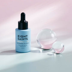 Image featuring aloe vera and hyaluronic acid in Eight Saints formula