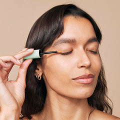 Close-up of lashes with Eight Saints showing potential fullness after use.